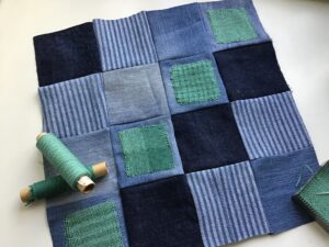 Patchwork made out of old jeans and a little bit of weaving